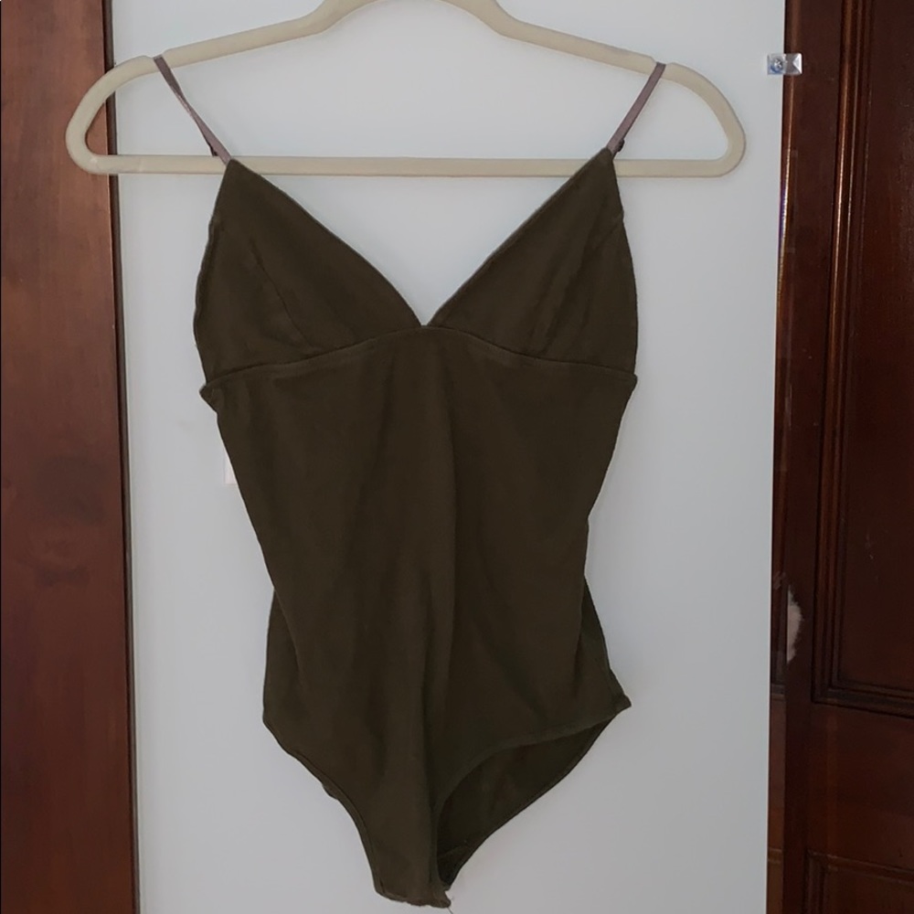 Green body-suit